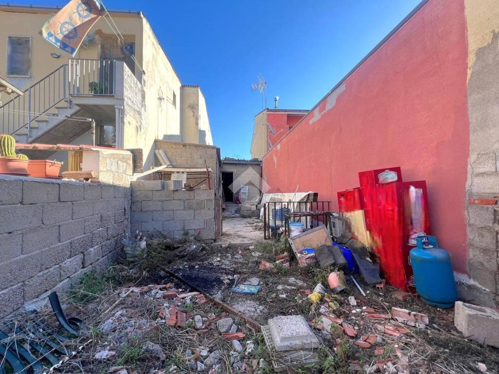 Casa indipendente a Santa giusta in Via Giovanni XXIII, 156 - Foto 3