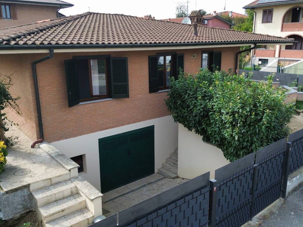 Villa a Valera fratta in Via John e Robert Kennedy, 10 - Foto 3