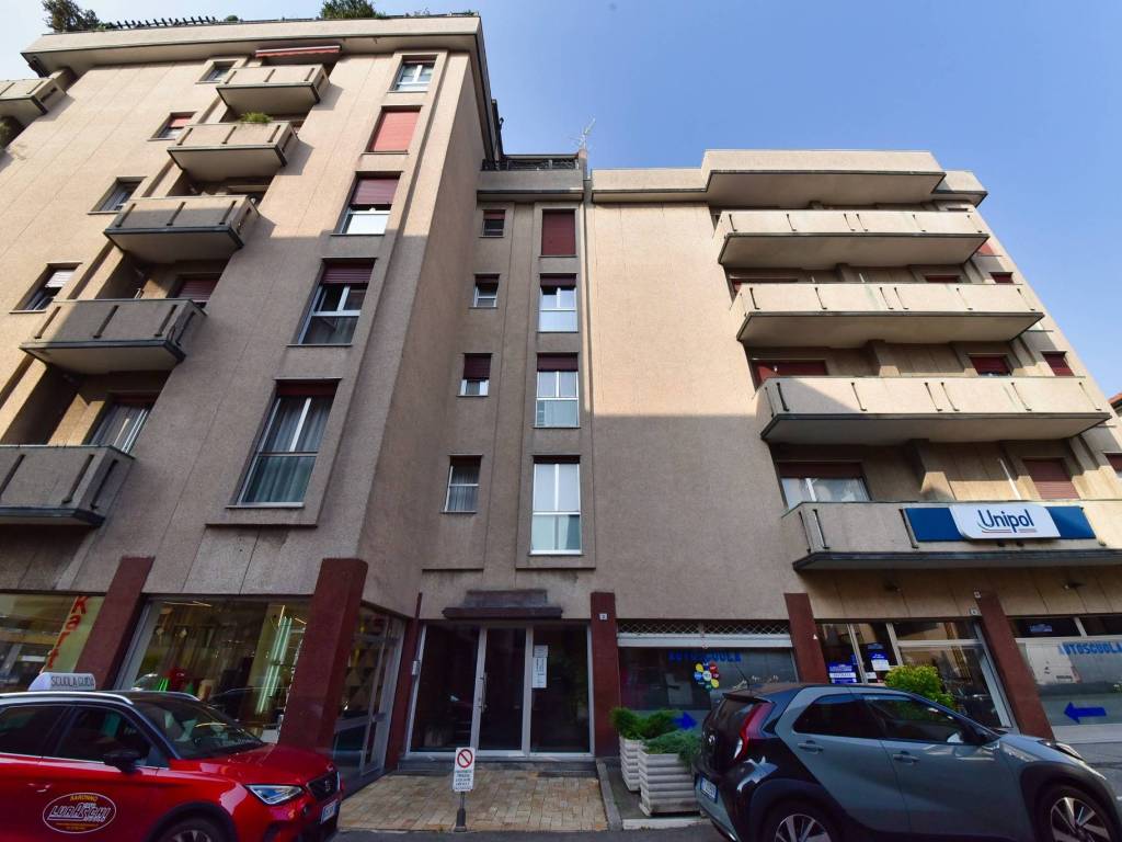 Appartamento a Saronno in Via Maurilio Bossi, 2 - Foto 2