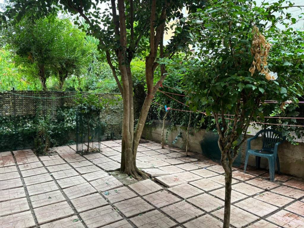 Appartamento a Campi bisenzio in Via Giosuè Carducci, 33 - Foto 2