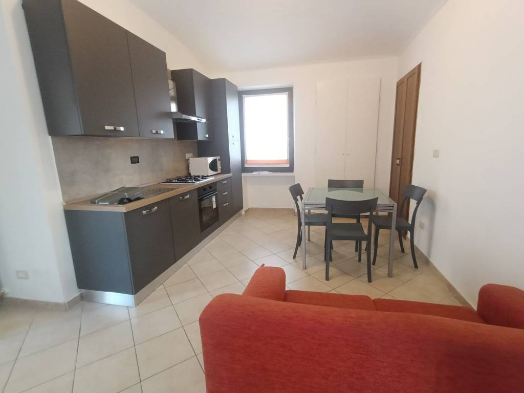 Appartamento a Beinasco in Via Leonardo da Vinci, 2 - Foto 3