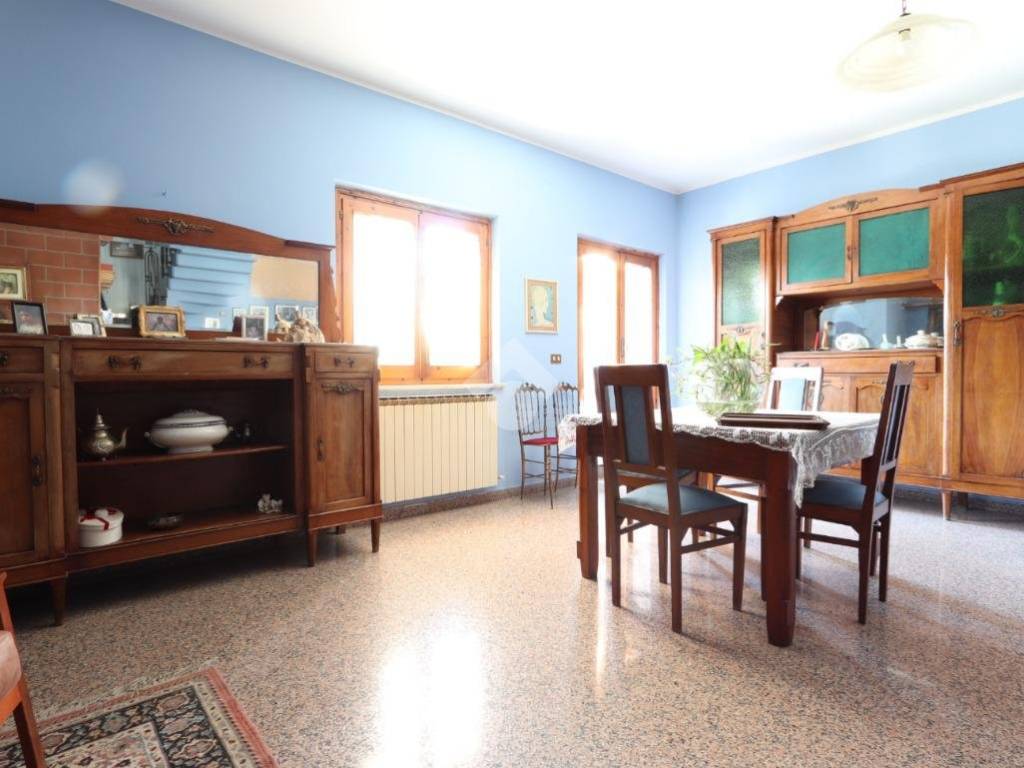 Appartamento a Nereto in Piazza Decio Rubini, 6 - Foto 5