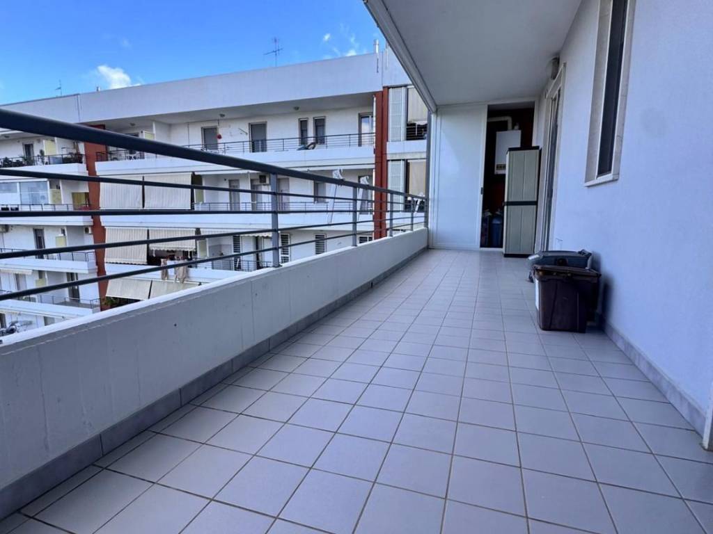 Appartamento a Valenzano in Via Martiri di Nassirya, 13 - Foto 2