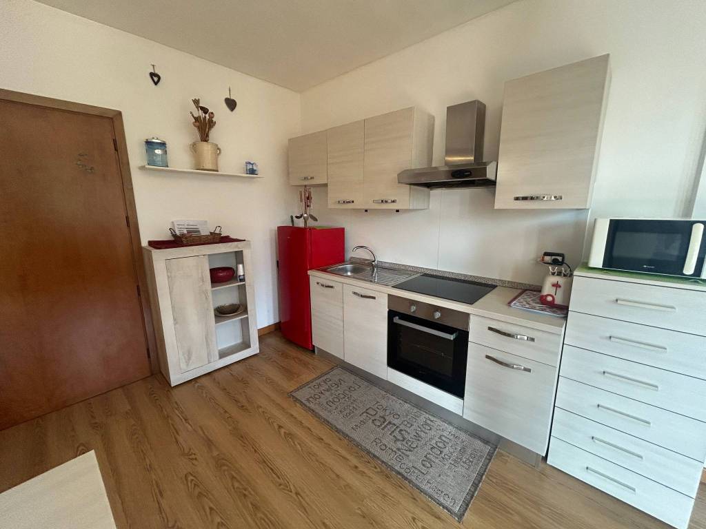 Appartamento a Como in Via Oltrecolle, 59 - Foto 4