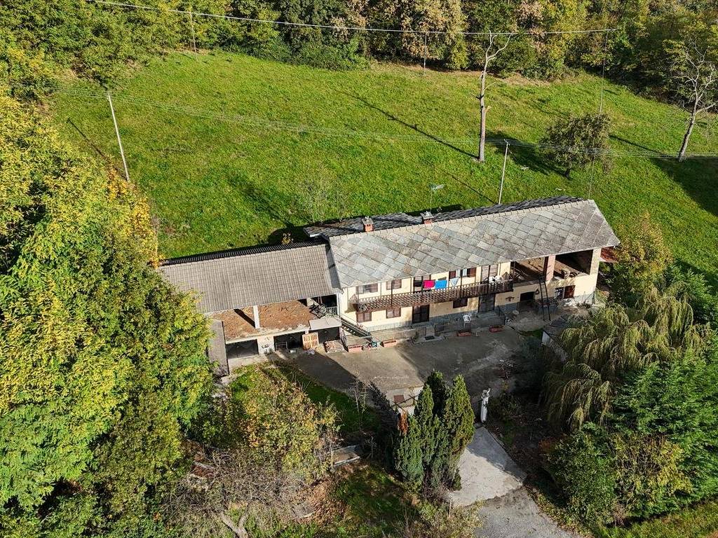 Casa indipendente a Bagnolo piemonte in Via Cave, 464 - Foto 3