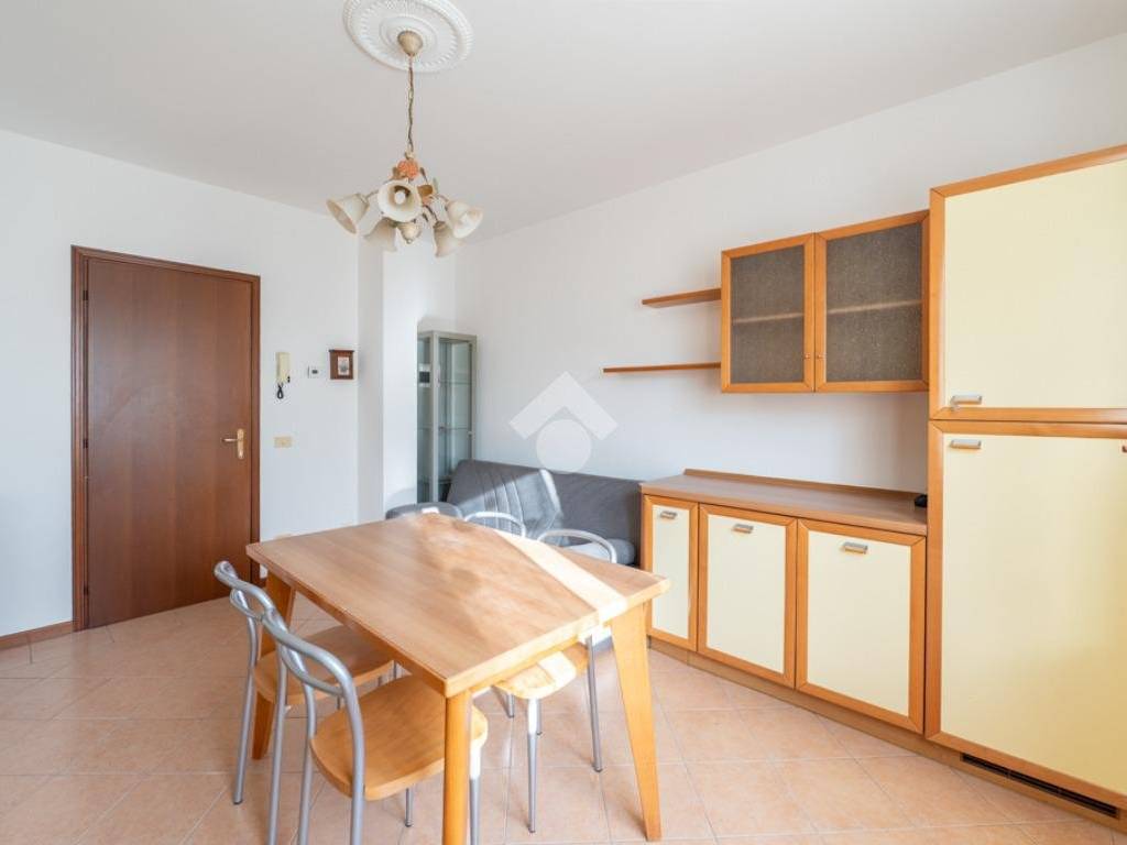 Appartamento a Villafranca di verona in Via Duca Degli Abruzzi, 34 - Foto 4