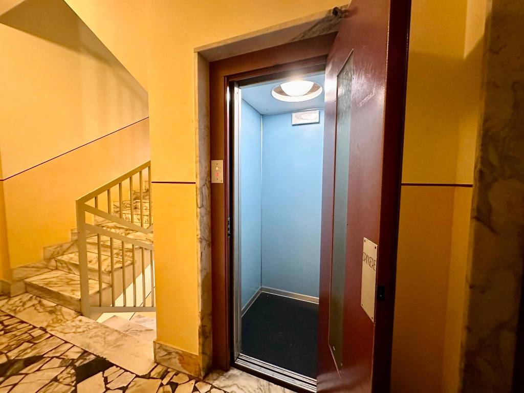 Attico / mansarda a Asti in Via Giuseppe Di Vittorio - Foto 4