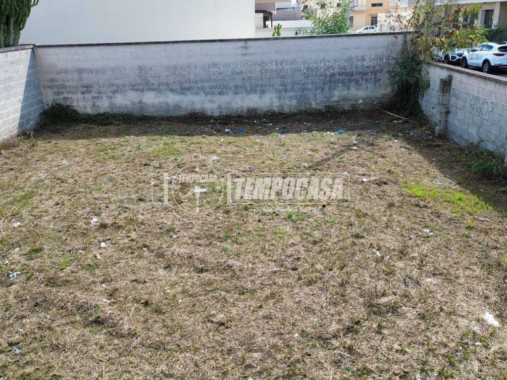 Terreno a San cesario di lecce in Via G. Saragat 1/Snc - Foto 5