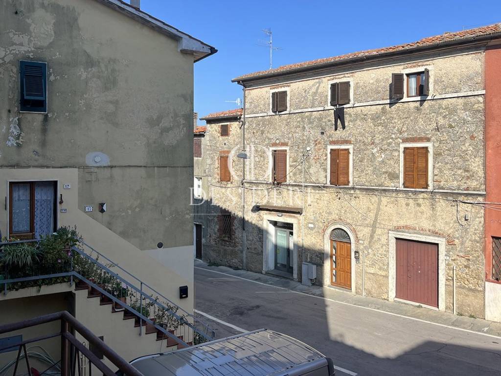 Appartamento a Massa marittima in Piazza Spartaco Lolini ,8 - Foto 5