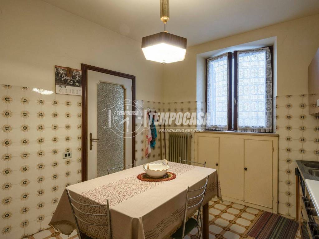 Appartamento a Castelraimondo in Via Crucianelli - Foto 4