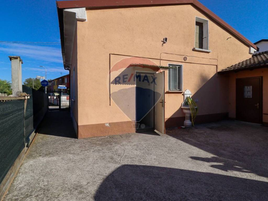 Casa indipendente a Gussola in VIA FIUME, 84 - Foto 3