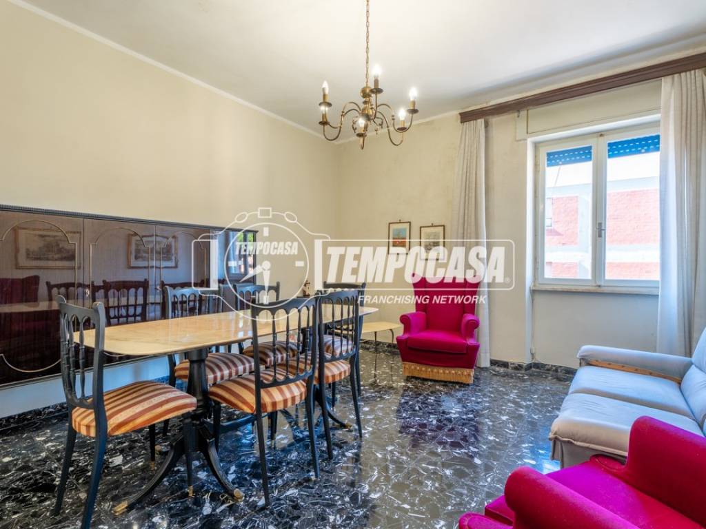 Appartamento a Piombino in Via Francesco De Sanctis, 25 - Foto 2