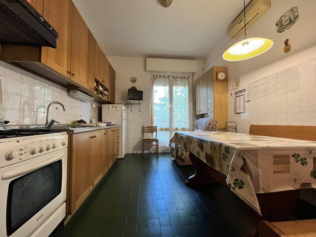 Appartamento a Bologna in Via Genuzio Bentini - Foto 2