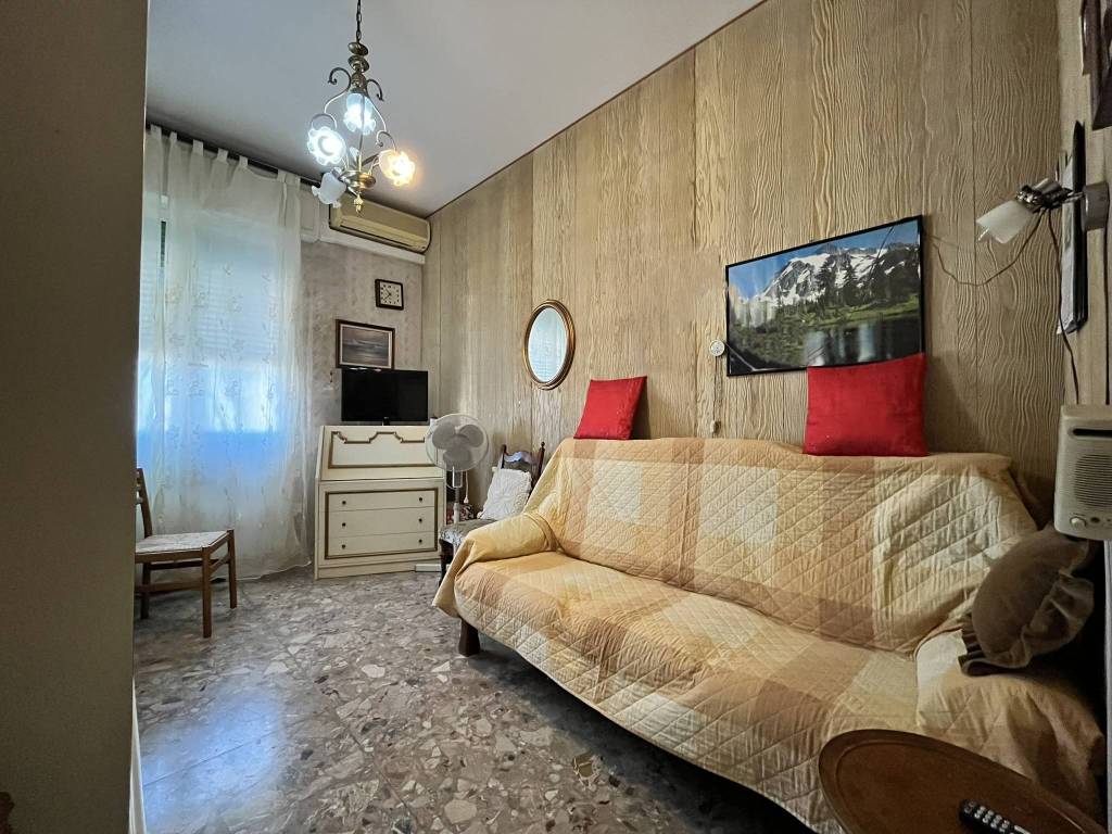 Appartamento a Bologna in Via Genuzio Bentini - Foto 4