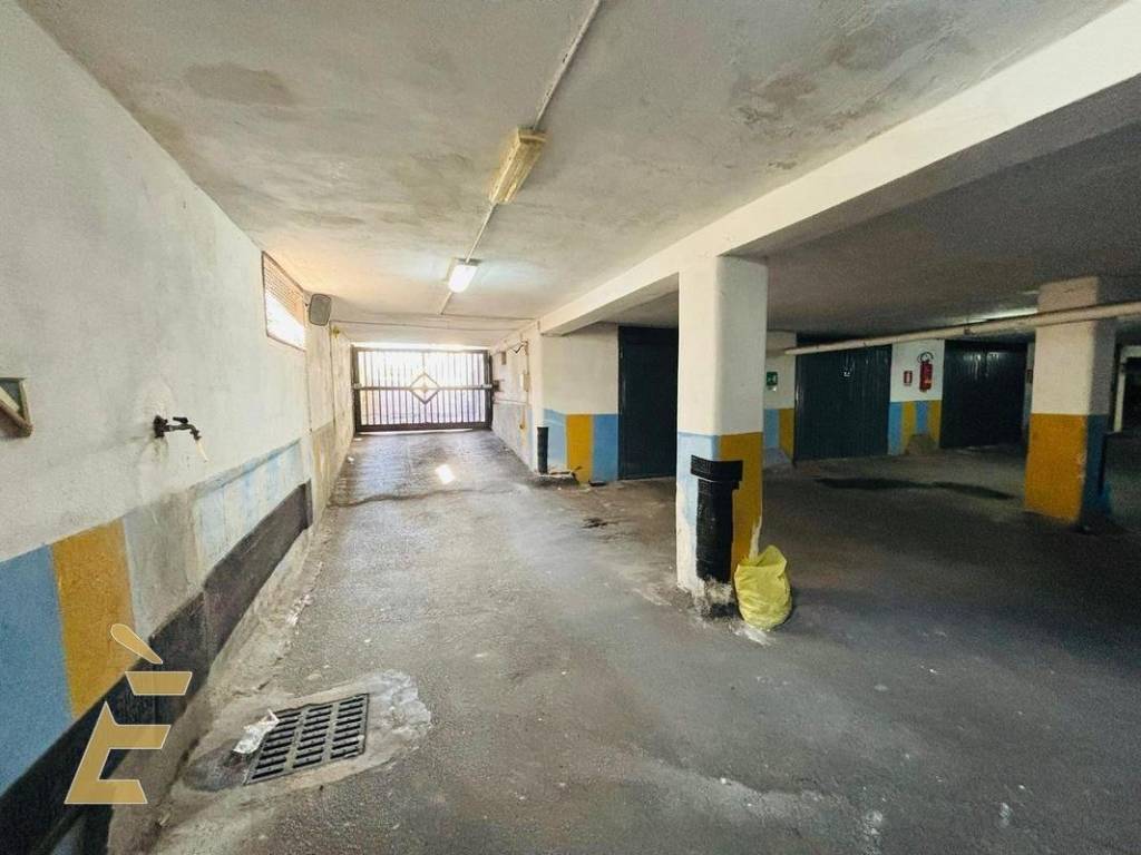 Appartamento a Torre del greco in Via Valle d Aosta - Foto 3
