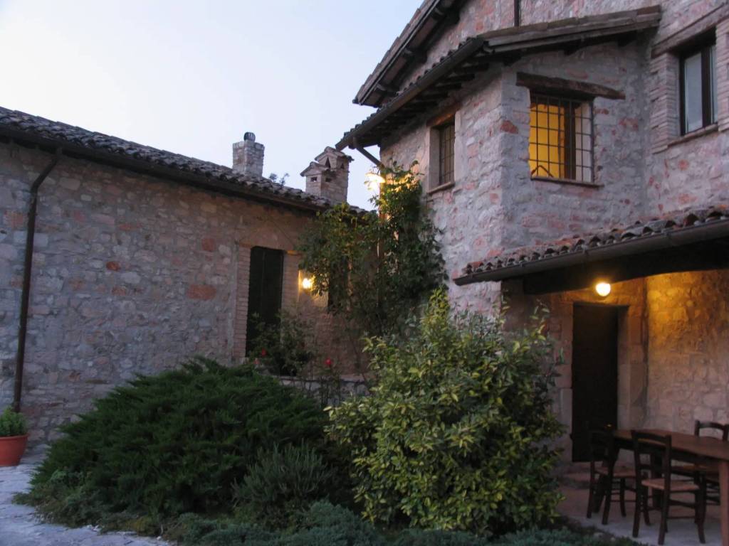 Rustico / casale a Visso in Località Mevale - Foto 4