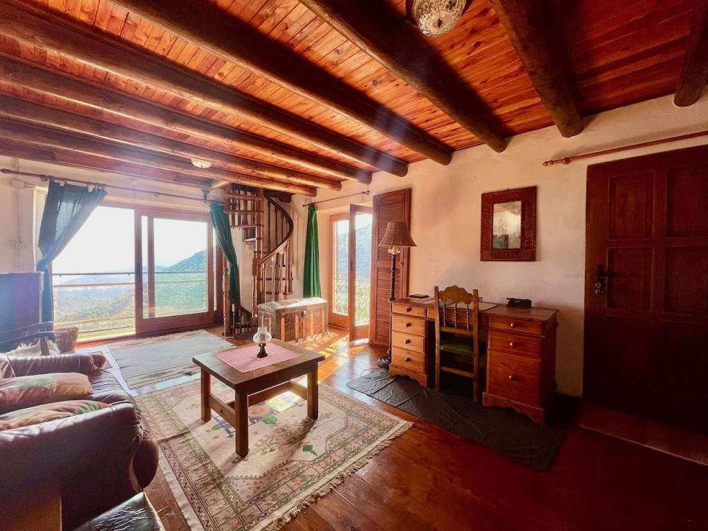 Casa indipendente a Intragna in Via per Cambiesso, 9 - Foto 2