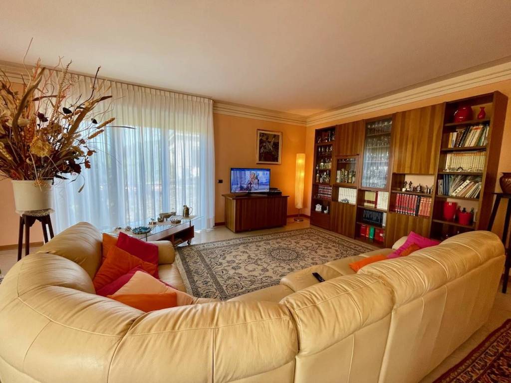 Villa a Verbania - Foto 4