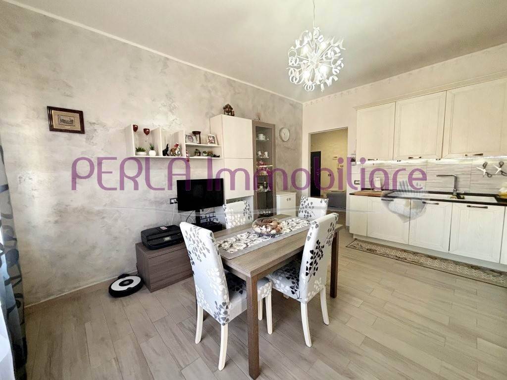 Appartamento a Follonica in Via Bicocchi 99/A - Foto 5