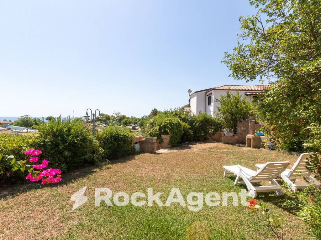 Villa a Isola di capo rizzuto in SP46 - Foto 2