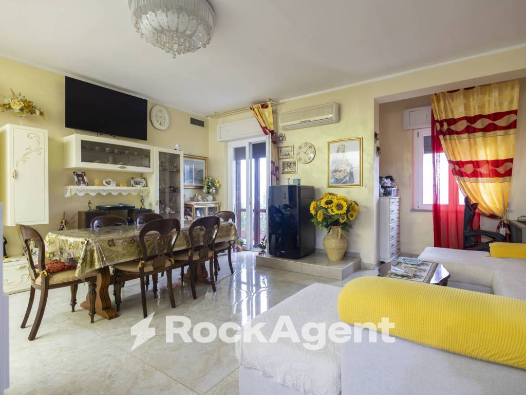 Appartamento a Soveria simeri in Viale Libertà, 7 - Foto 2