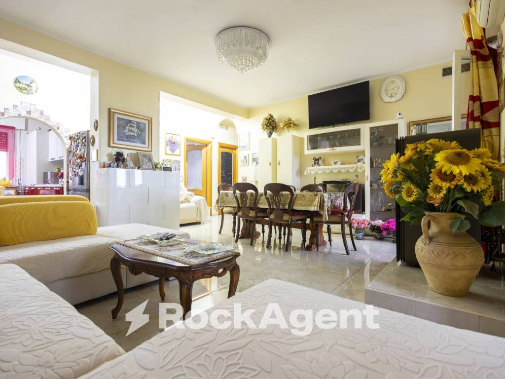 Appartamento a Soveria simeri in Viale Libertà, 7 - Foto 4