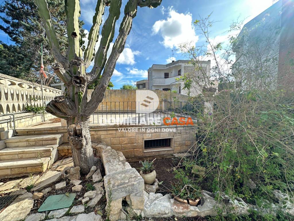 Casa indipendente a Lecce in Via Rapolla, 51 - Foto 3
