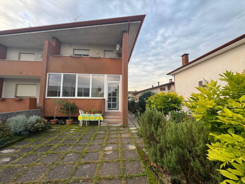 Villetta a schiera a Campoformido in Via Aquileia, 24 - Foto 2