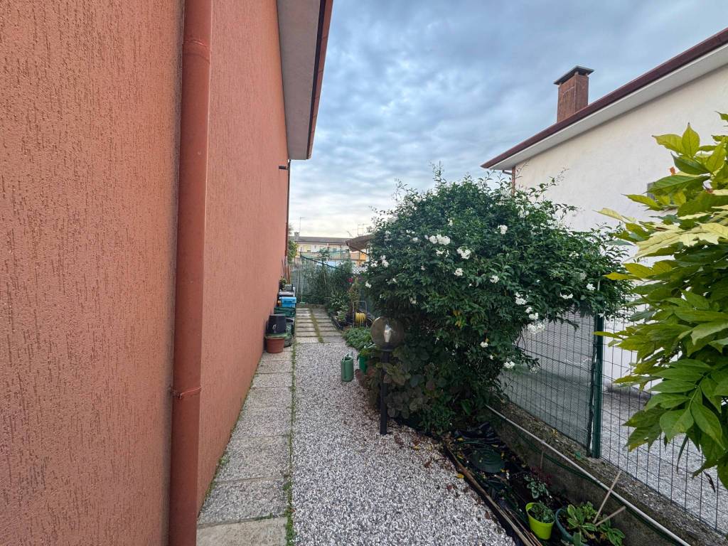 Villetta a schiera a Campoformido in Via Aquileia, 24 - Foto 4
