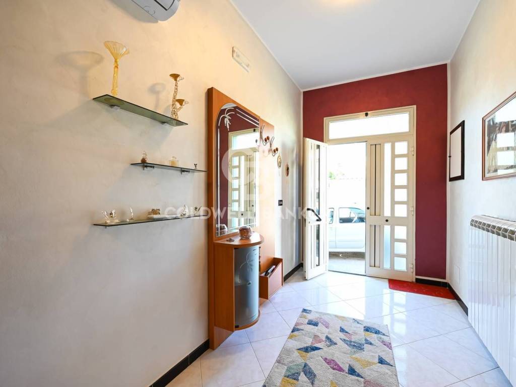 Casa indipendente a Comiso in VIA AMENDOLA - Foto 2