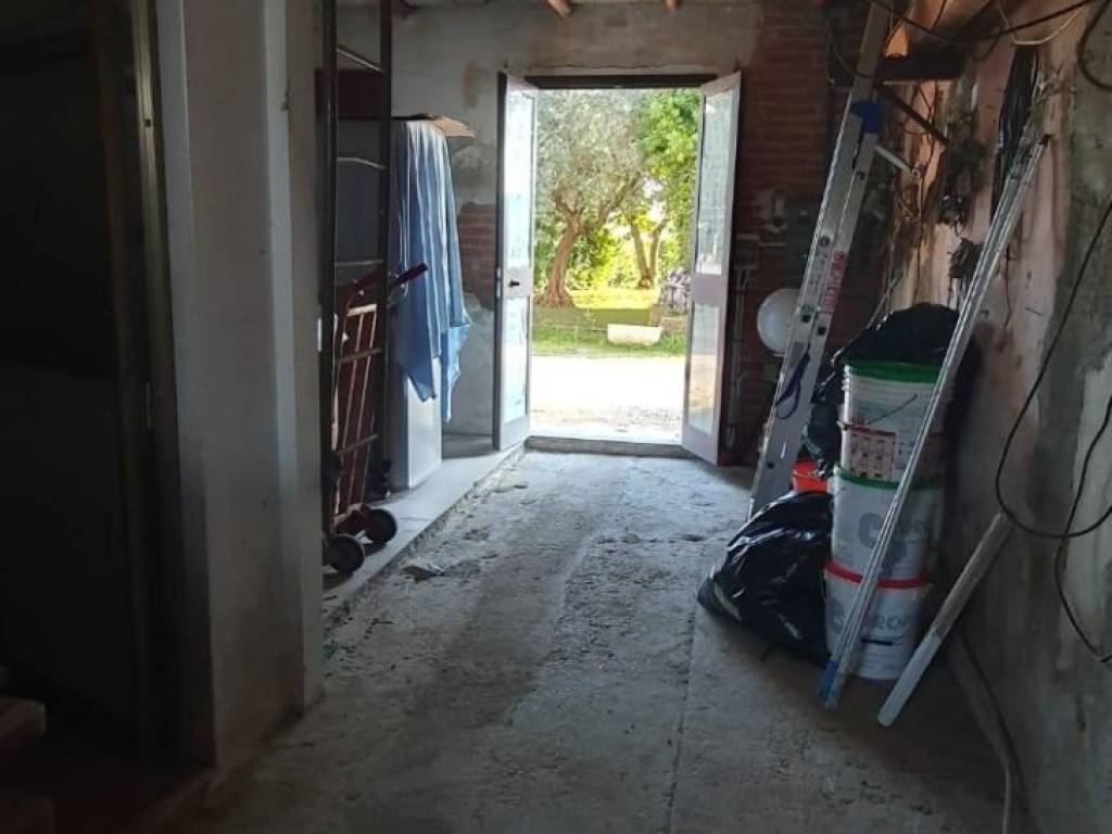 Casa indipendente a Pescia in Via Leopoldo Galeotti, 13 - Foto 2