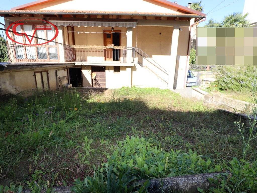 Villa a Montevarchi in Via di Mercatale - Foto 2
