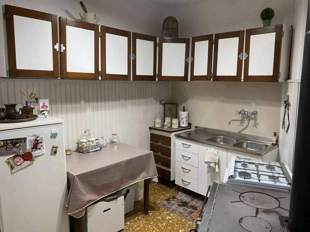 Villa a Sesta godano in Via San Rocco No Number - Foto 2