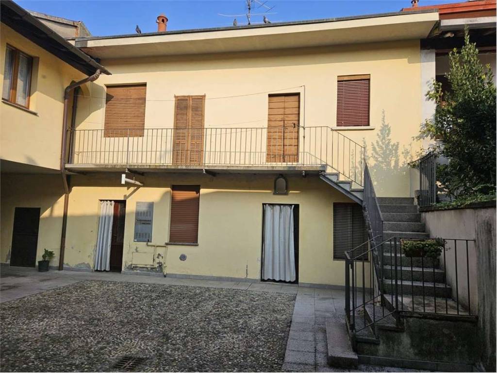 Appartamento a Gorla maggiore in Via conte benso di cavour, 53 - Foto 4