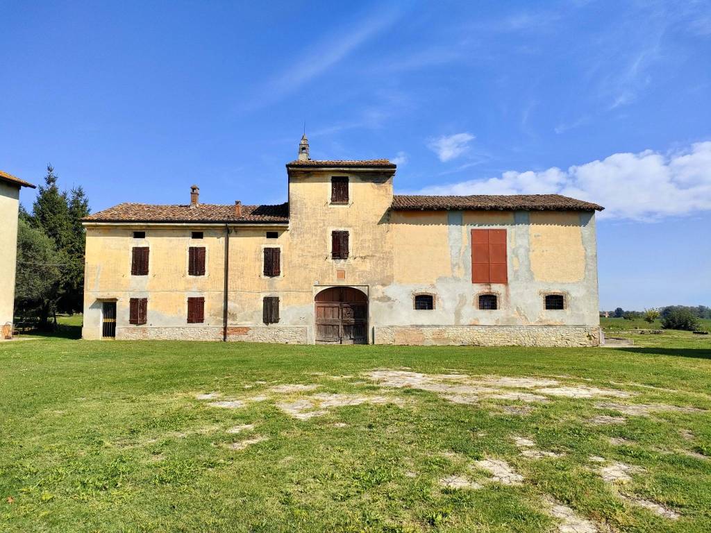 Rustico / casale a Fidenza in Frazione Fornio, 58 - Foto 2