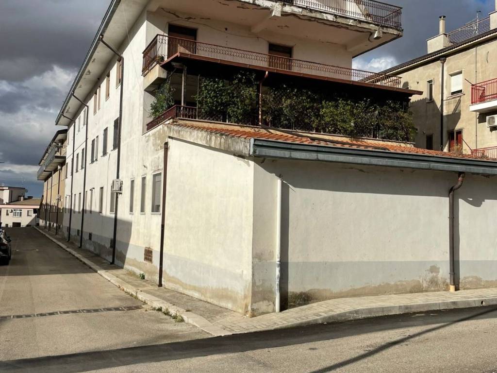 Attico / mansarda a Palazzo san gervasio in Via Sardegna, 25 - Foto 2