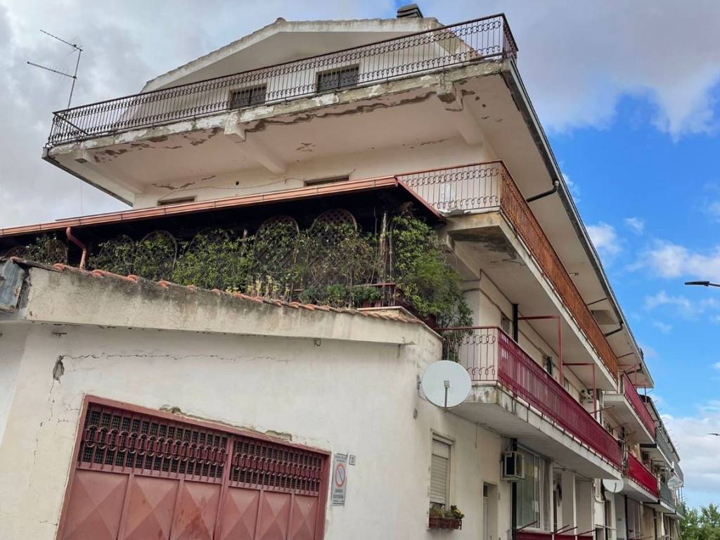 Attico / mansarda a Palazzo san gervasio in Via Sardegna, 25 - Foto 4