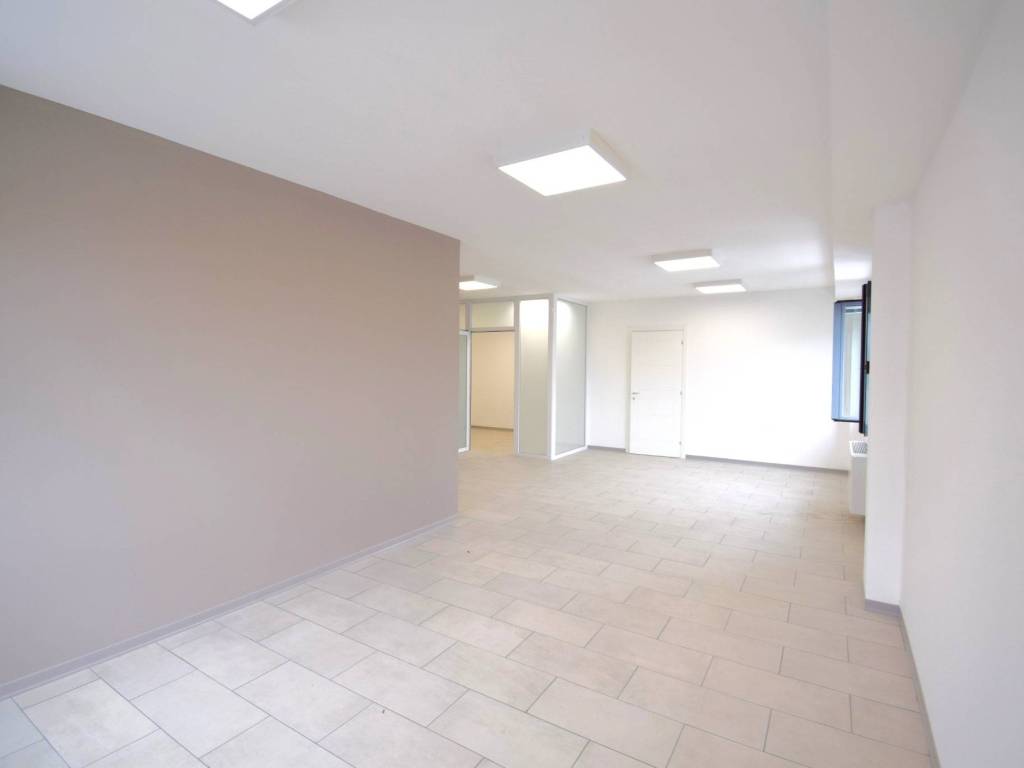 Immobile a Parma in Via Giulio e Giacinto Sicuri - Foto 4