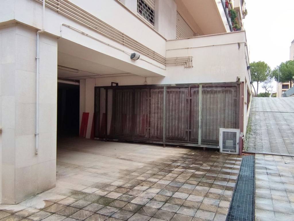 Box / garage a Foggia in Via Paolo Telesforo - Foto 3