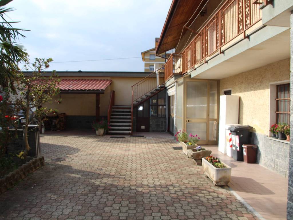 Casa indipendente a Rivoli in Via Giuseppe Malandrino, 6 - Foto 3