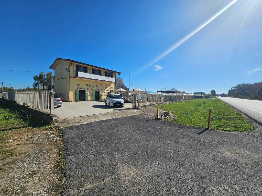 Casa indipendente a Sabaudia - Foto 3