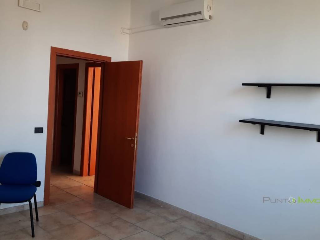 Immobile a Brindisi in piazza cairoli 5 - Foto 4