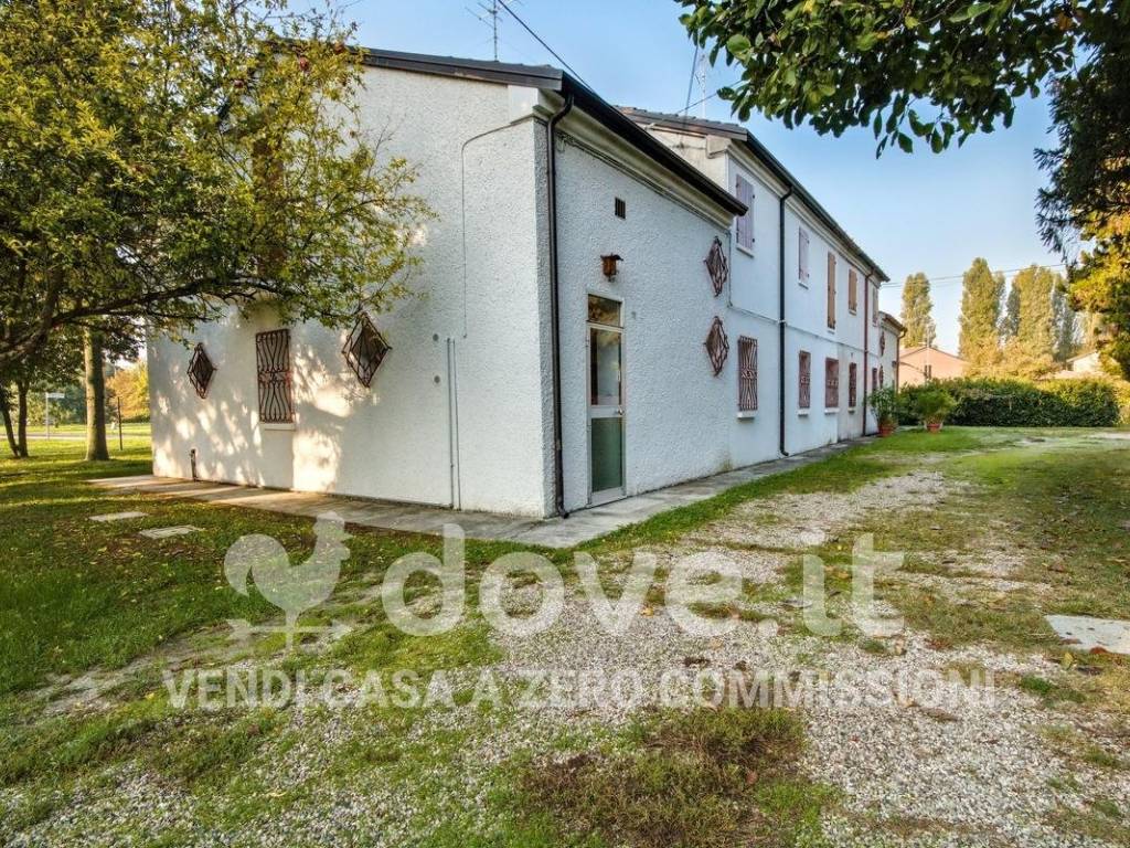 Villa a Ferrara in Via Palmirano, 11 - Foto 2