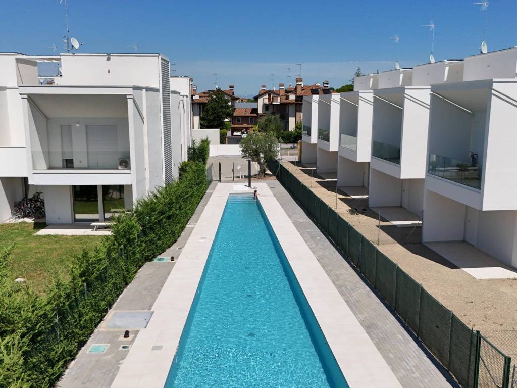 Villetta a schiera a Lignano sabbiadoro in Viale Europa, 124 - Foto 3