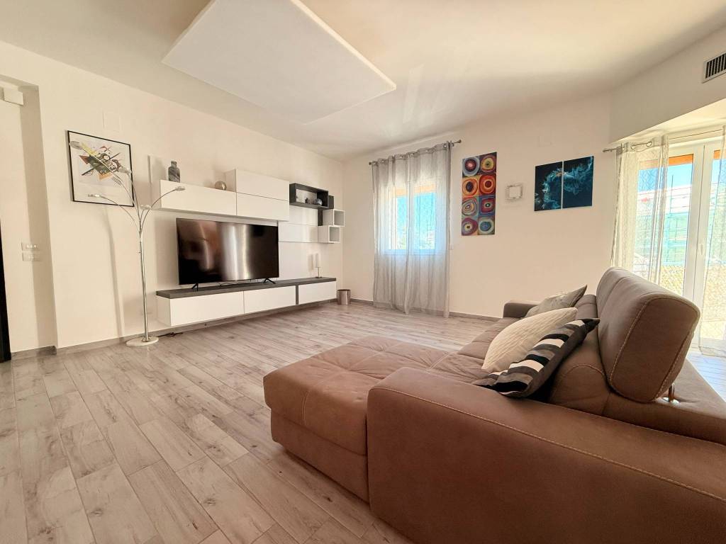 Appartamento a Siracusa in Via Sebastiano Agati - Foto 2