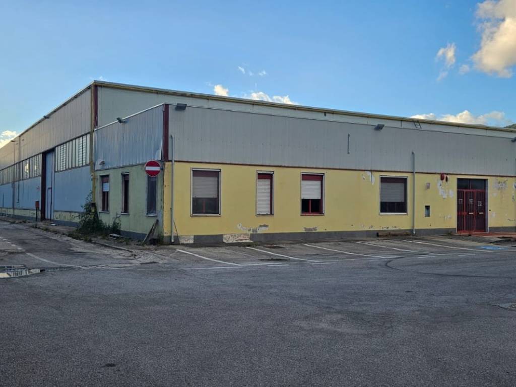 Immobile a Tito in Via Zona Industriale - Foto 2