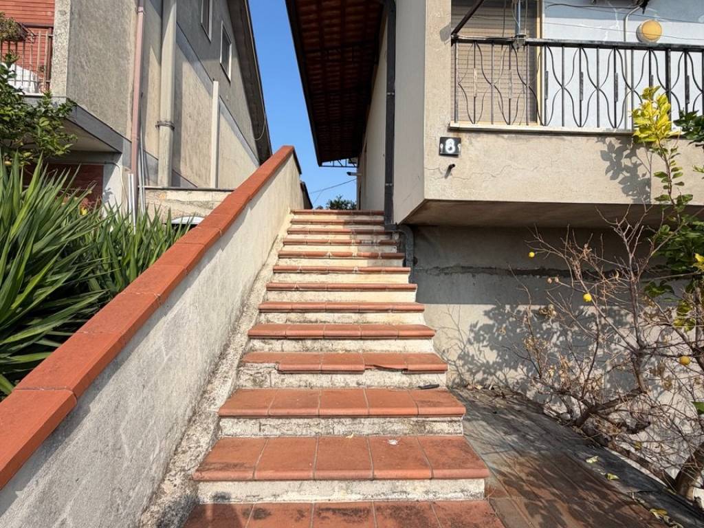 Appartamento a Frosinone in Via Vetiche, 8 - Foto 2