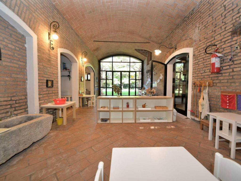 Rustico / casale a Correggio in Via Strada Statale Reggio, 40 - Foto 2