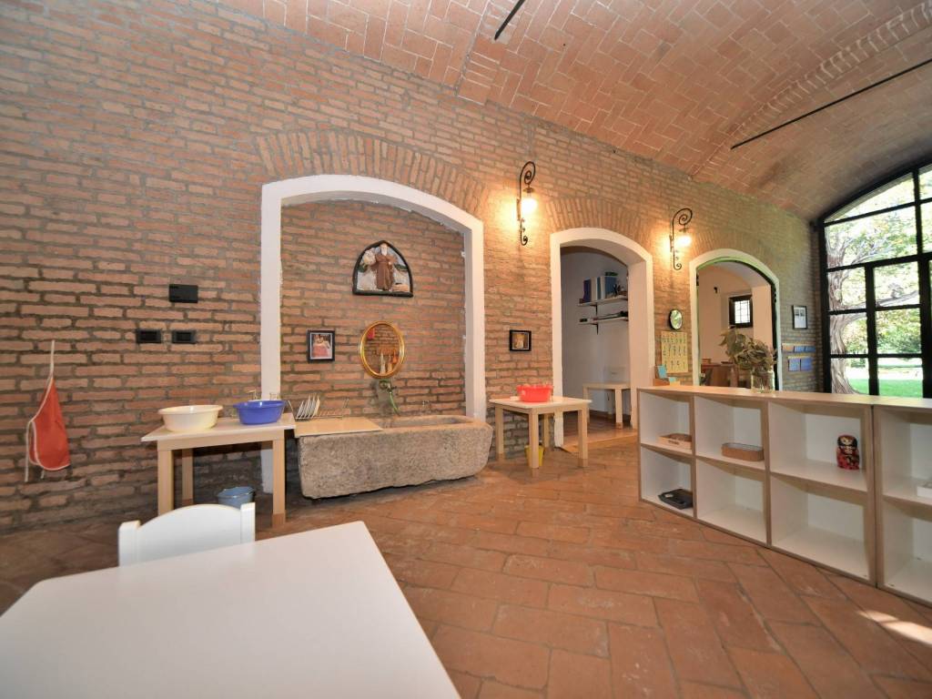 Rustico / casale a Correggio in Via Strada Statale Reggio, 40 - Foto 5