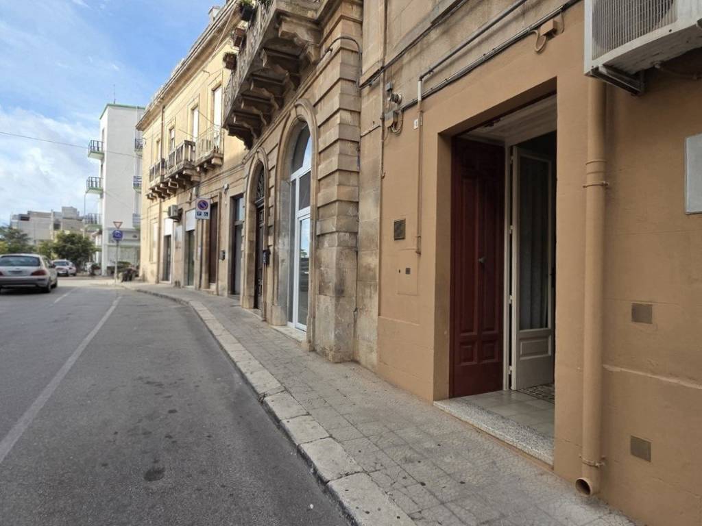 Appartamento a Martina franca in Via Serranuda - Foto 2